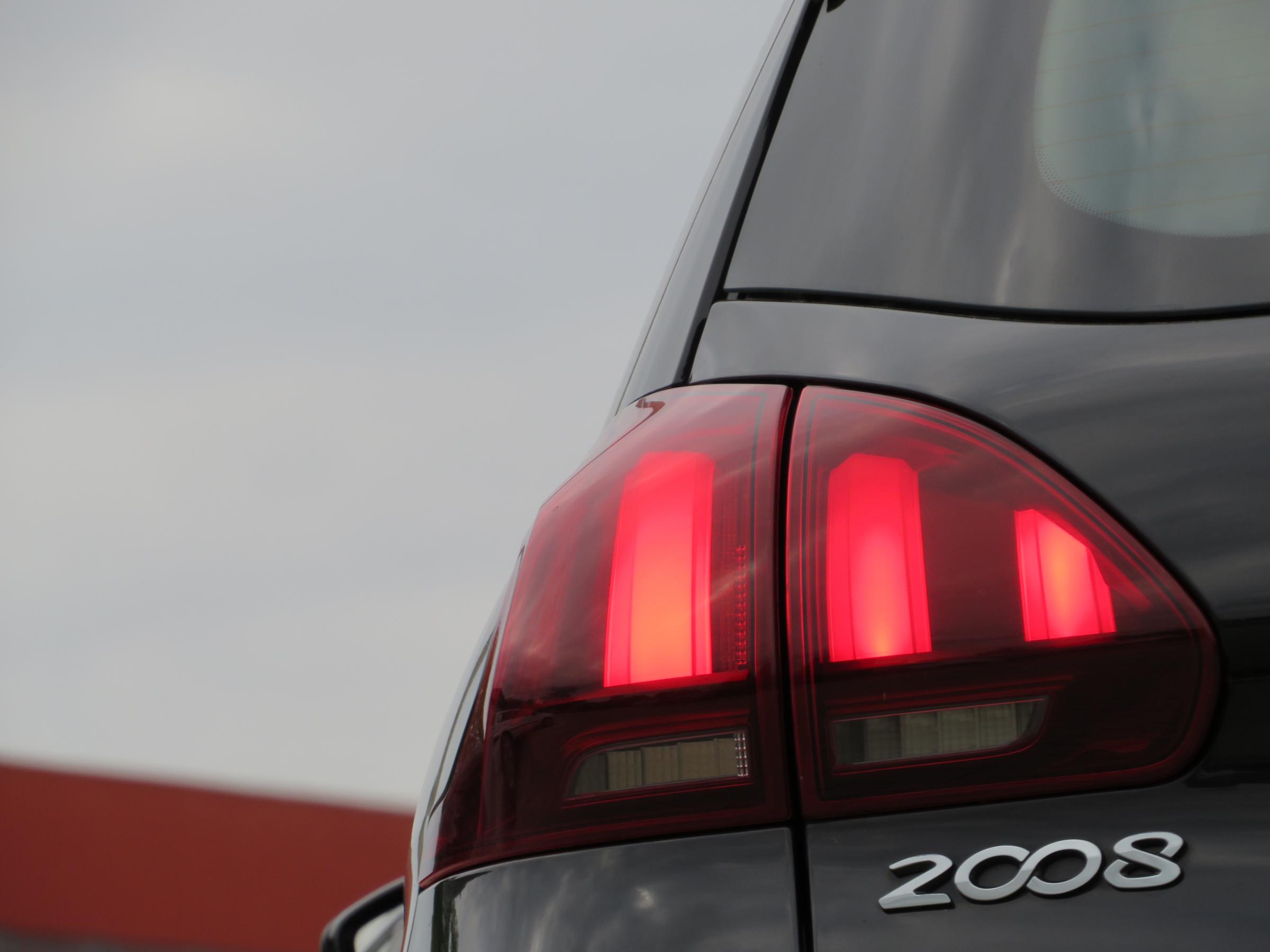 Peugeot 2008, 2017 - pohled č. 26