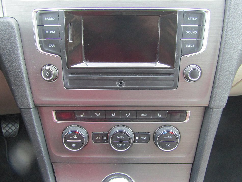 Volkswagen Golf 1.2 TSi 