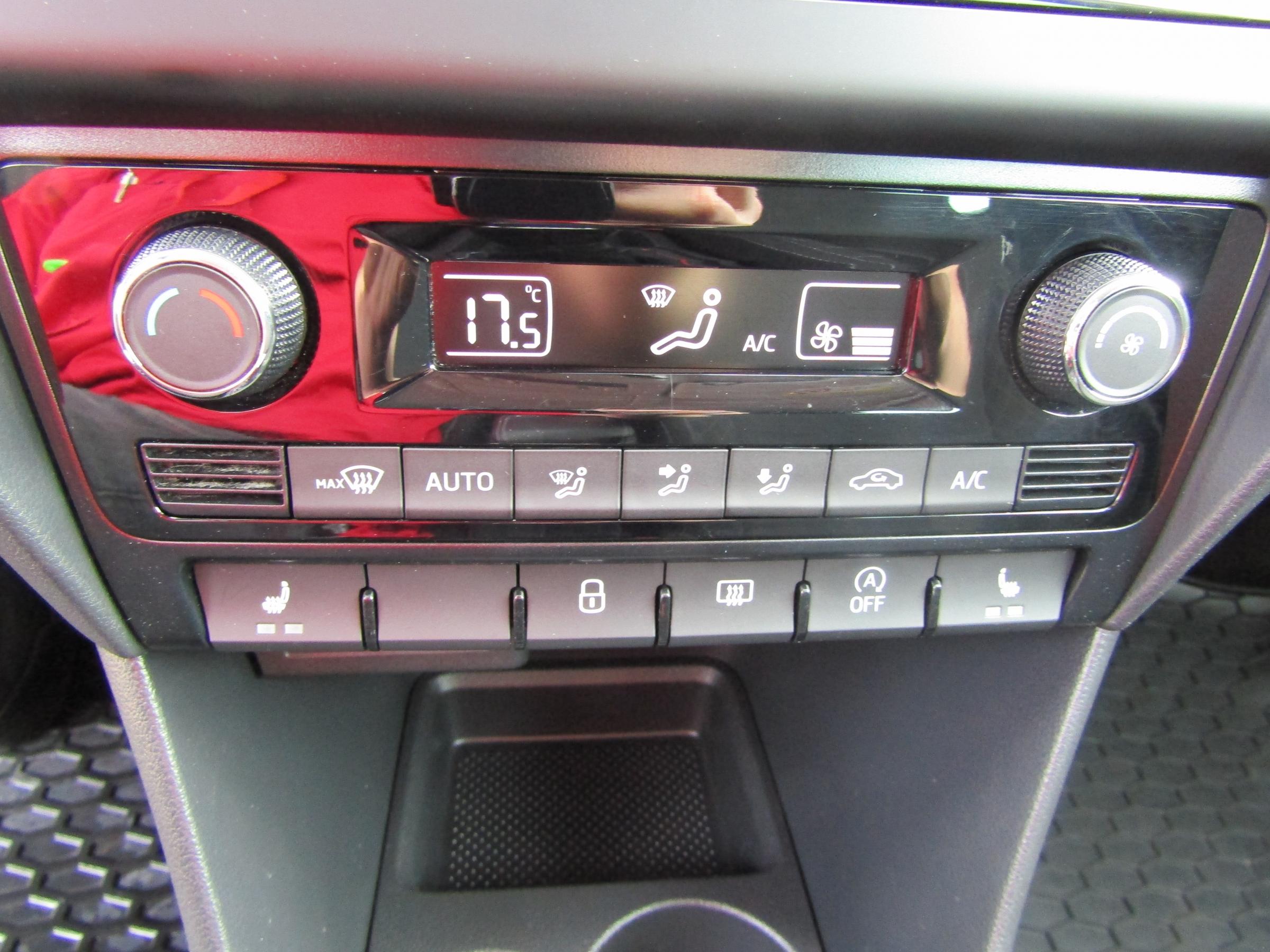 Škoda Rapid, 2019 - pohled č. 19