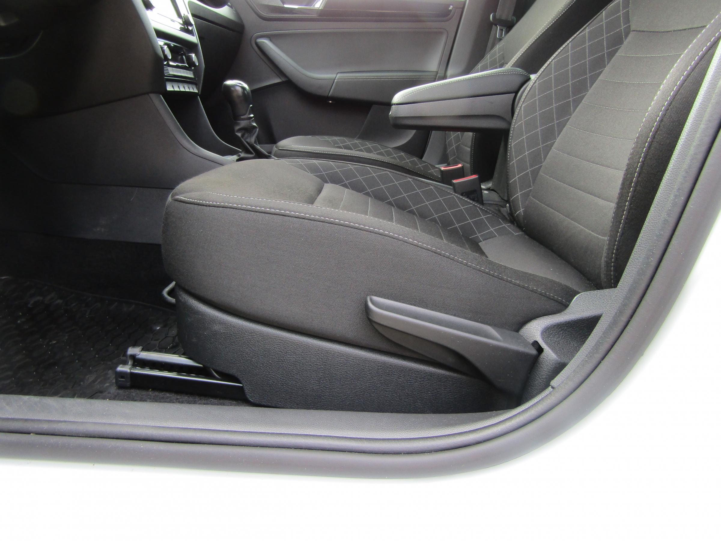 Škoda Rapid, 2019 - pohled č. 20