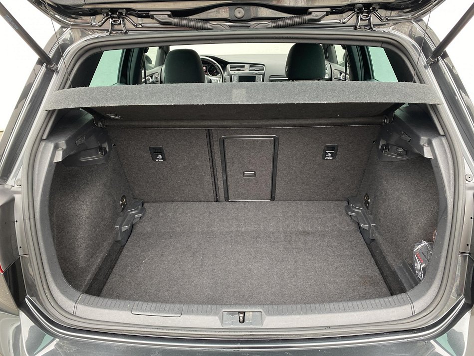 Volkswagen Golf 2.0 TSi GTi Performance