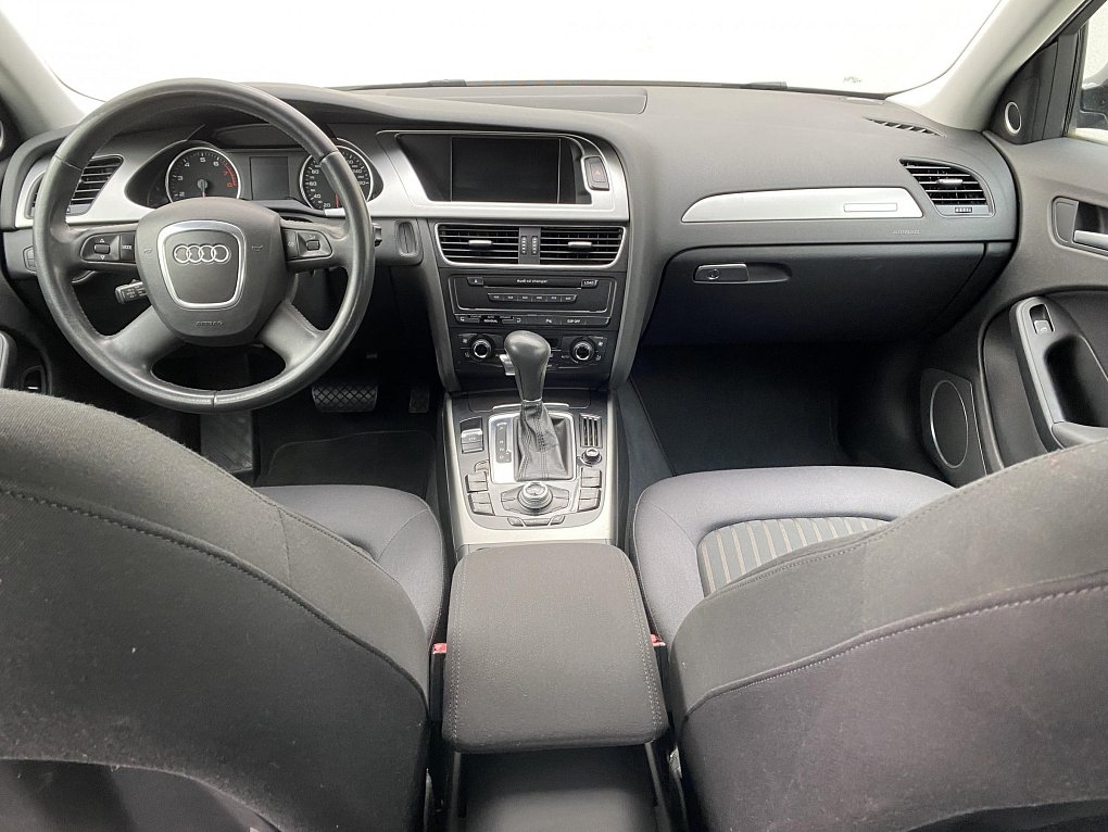 Audi A4 3.2FSI  Quattro