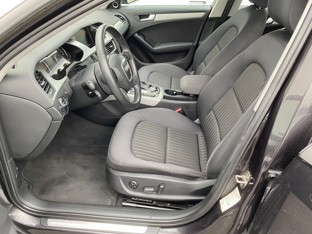Audi A4 3.2FSI  Quattro
