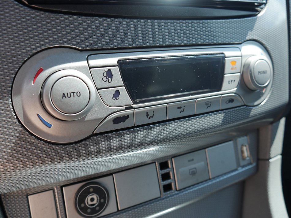 Ford Focus 2.0i 