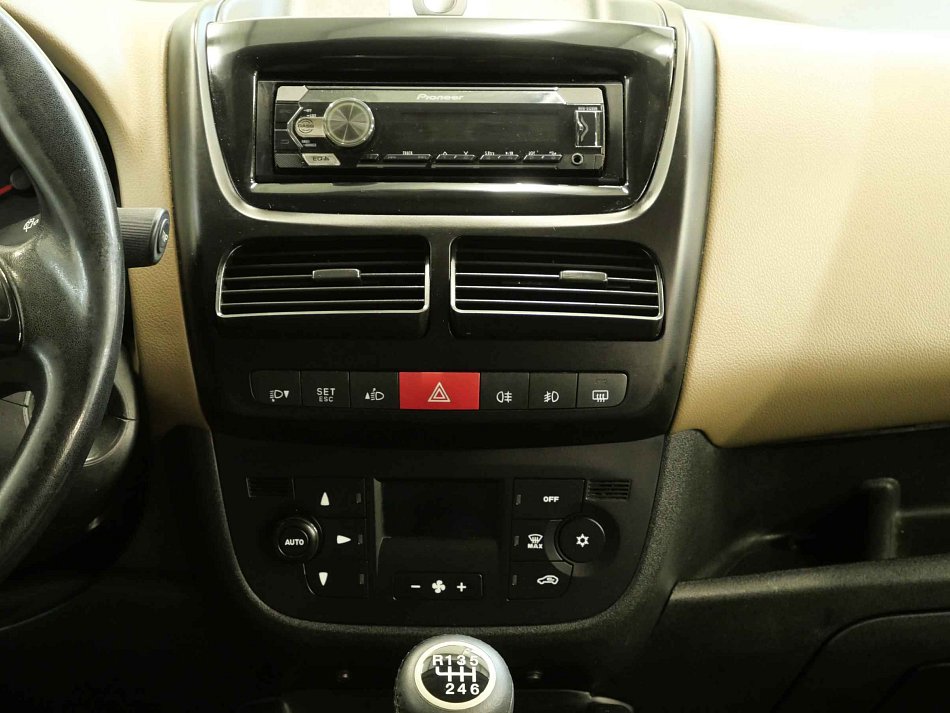Opel Combo 1.6CDTi  7míst