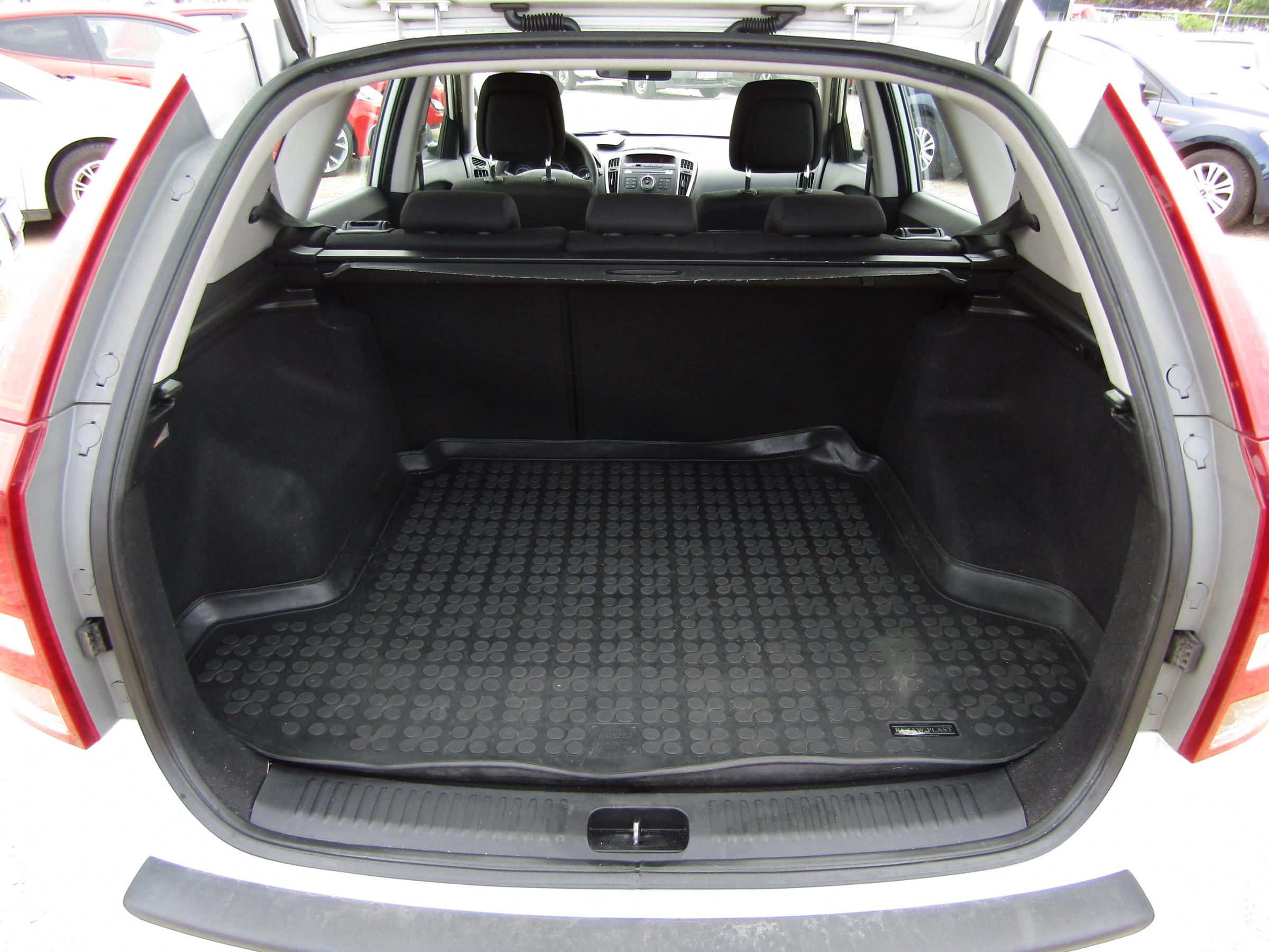 Kia Cee´d, 2011 - pohled č. 7