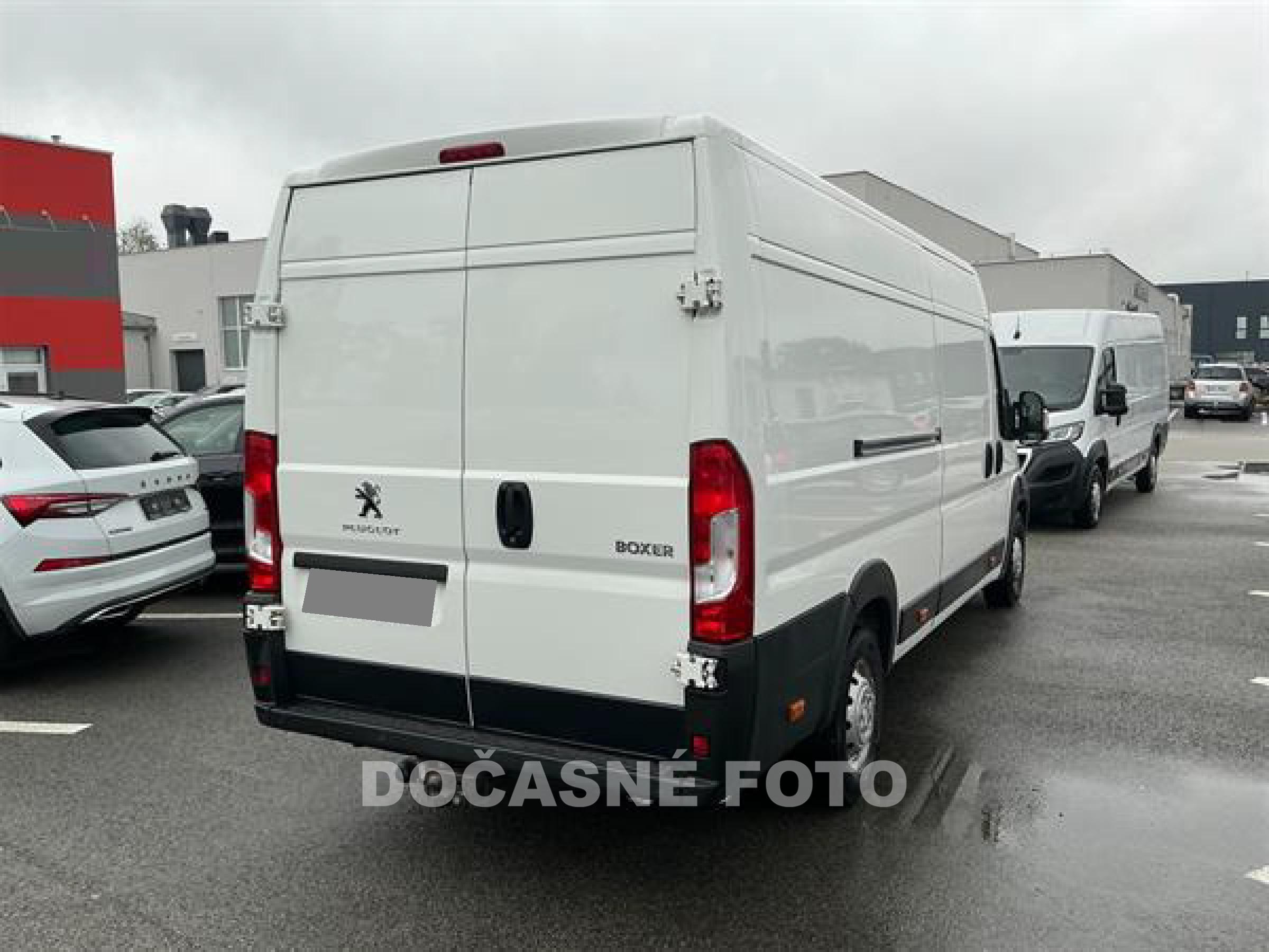 Peugeot Boxer, 2021 - pohled č. 3