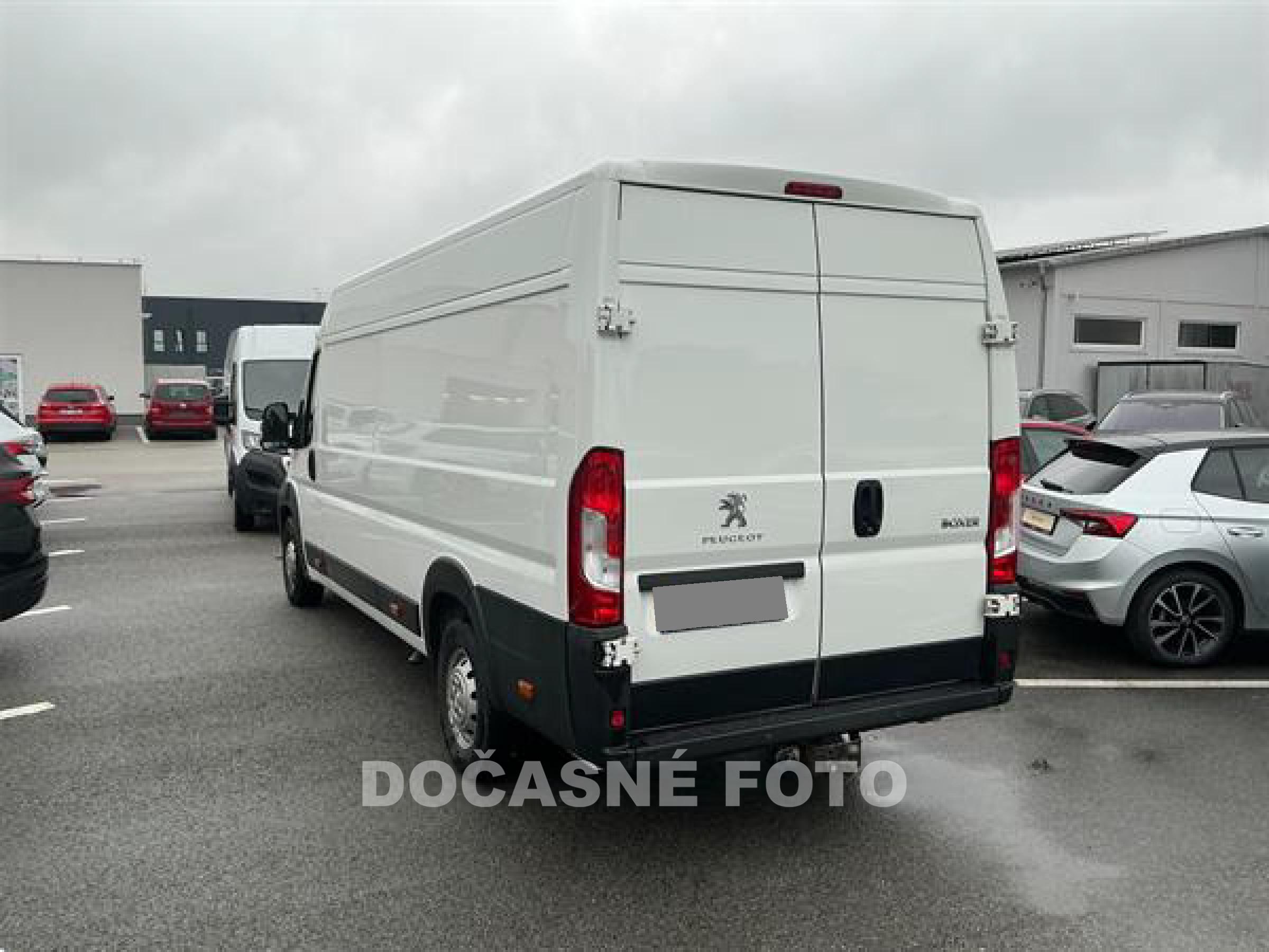 Peugeot Boxer, 2021 - pohled č. 4