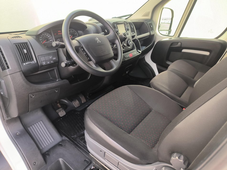 Peugeot Boxer 2.2HDi  L4H2