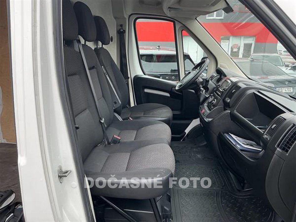 Peugeot Boxer 2.2HDi  L4H2
