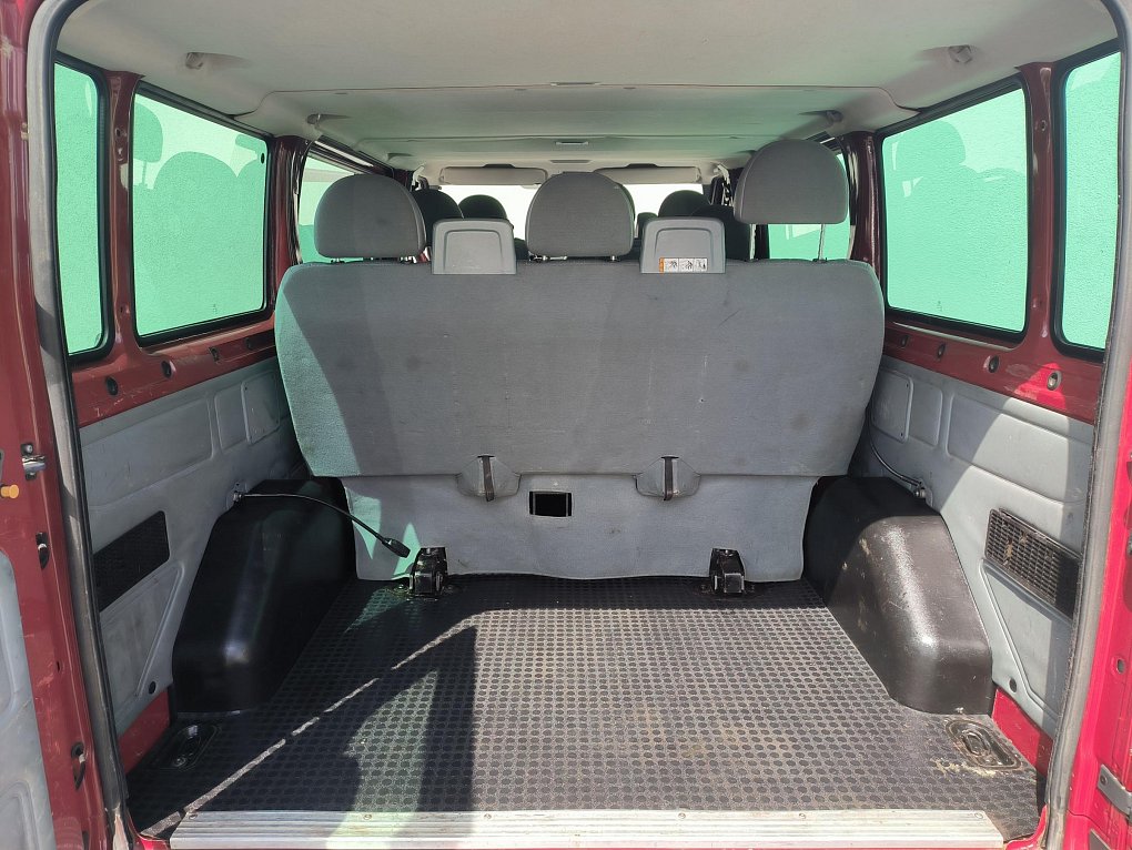Ford Transit 2.2TDCi  9míst