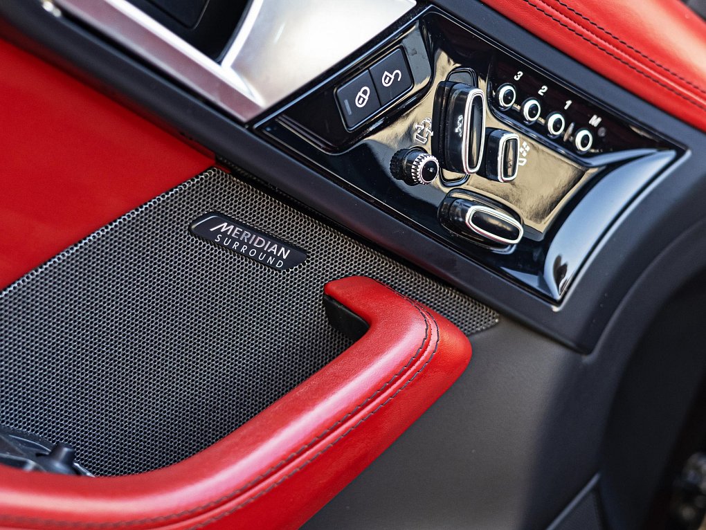 Jaguar F-Type 3.0 V6  V6 S AWD Coupe