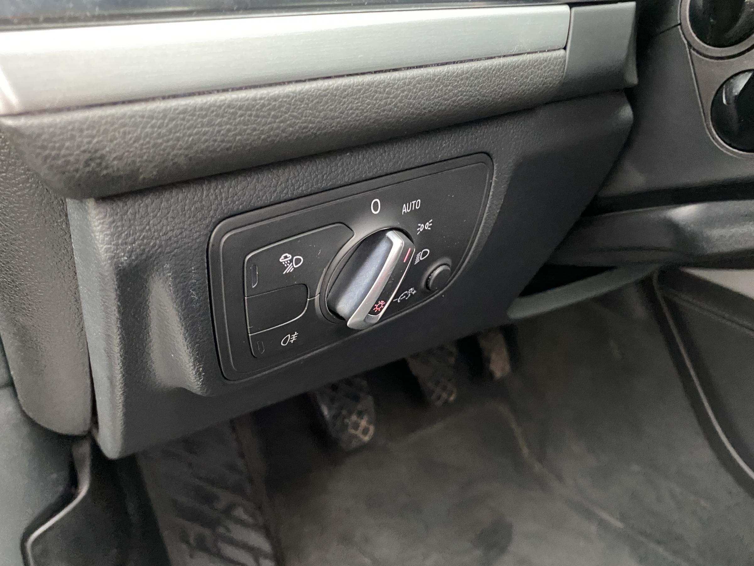 Audi A6, 2012 - pohled č. 16