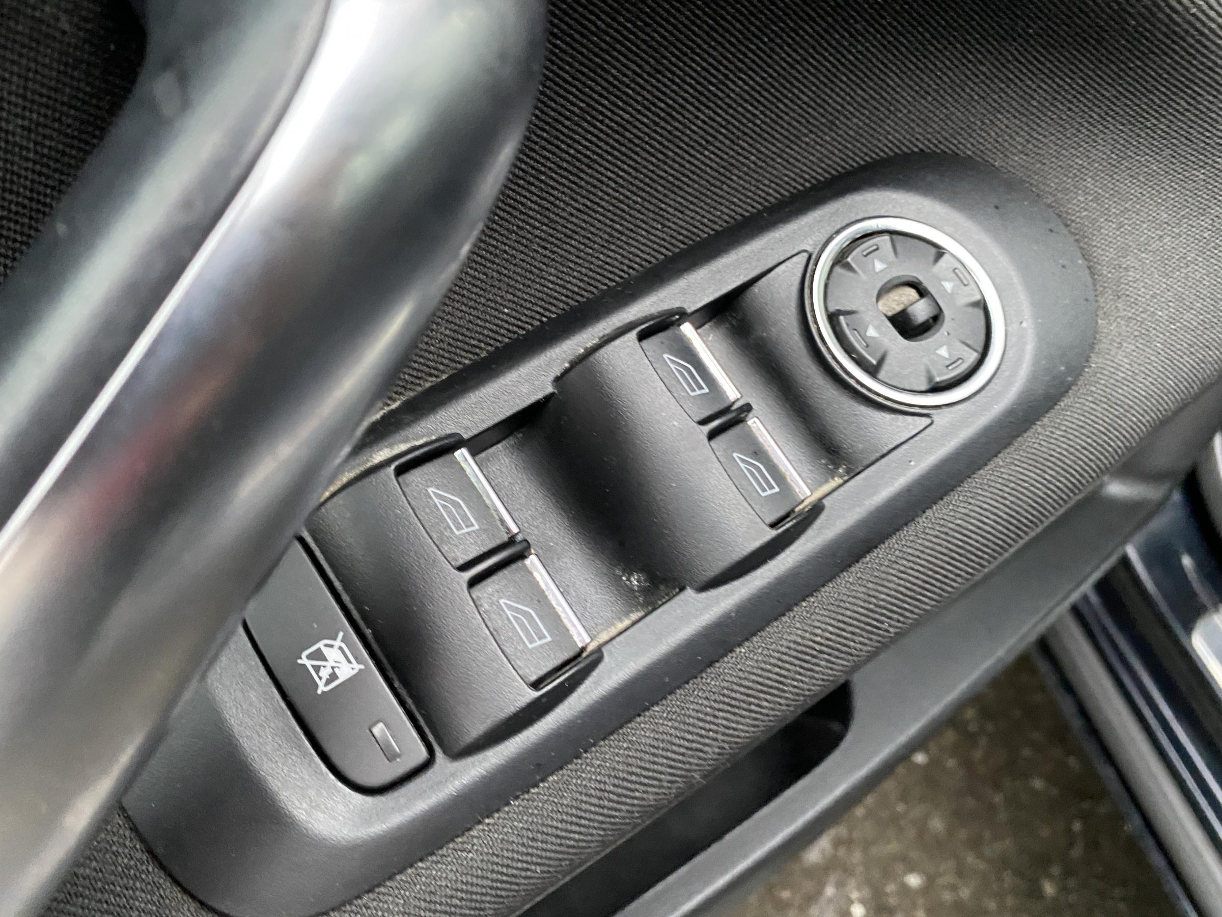 Ford Mondeo, 2009 - pohled č. 13