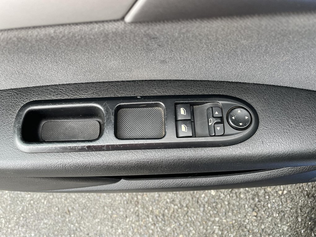 Peugeot 407 1.6 HDi  SW