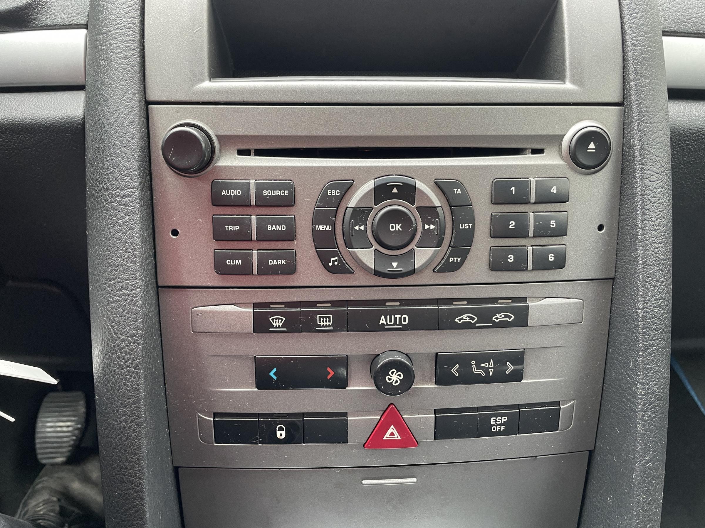 Peugeot 407, 2005 - pohled č. 13