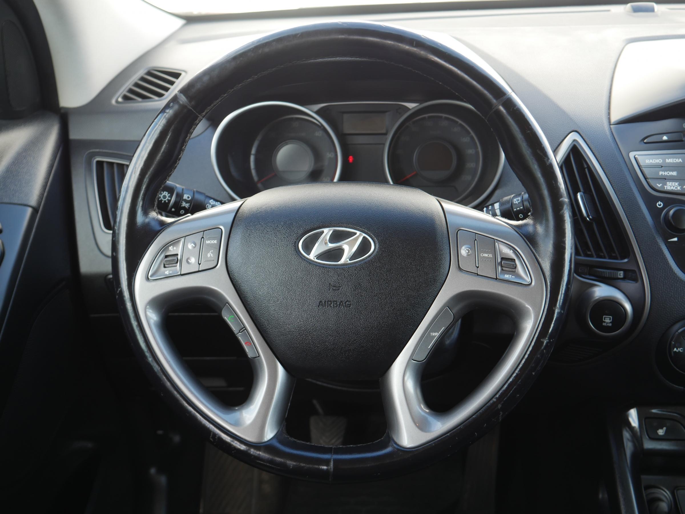 Hyundai ix35, 2014 - pohled č. 13