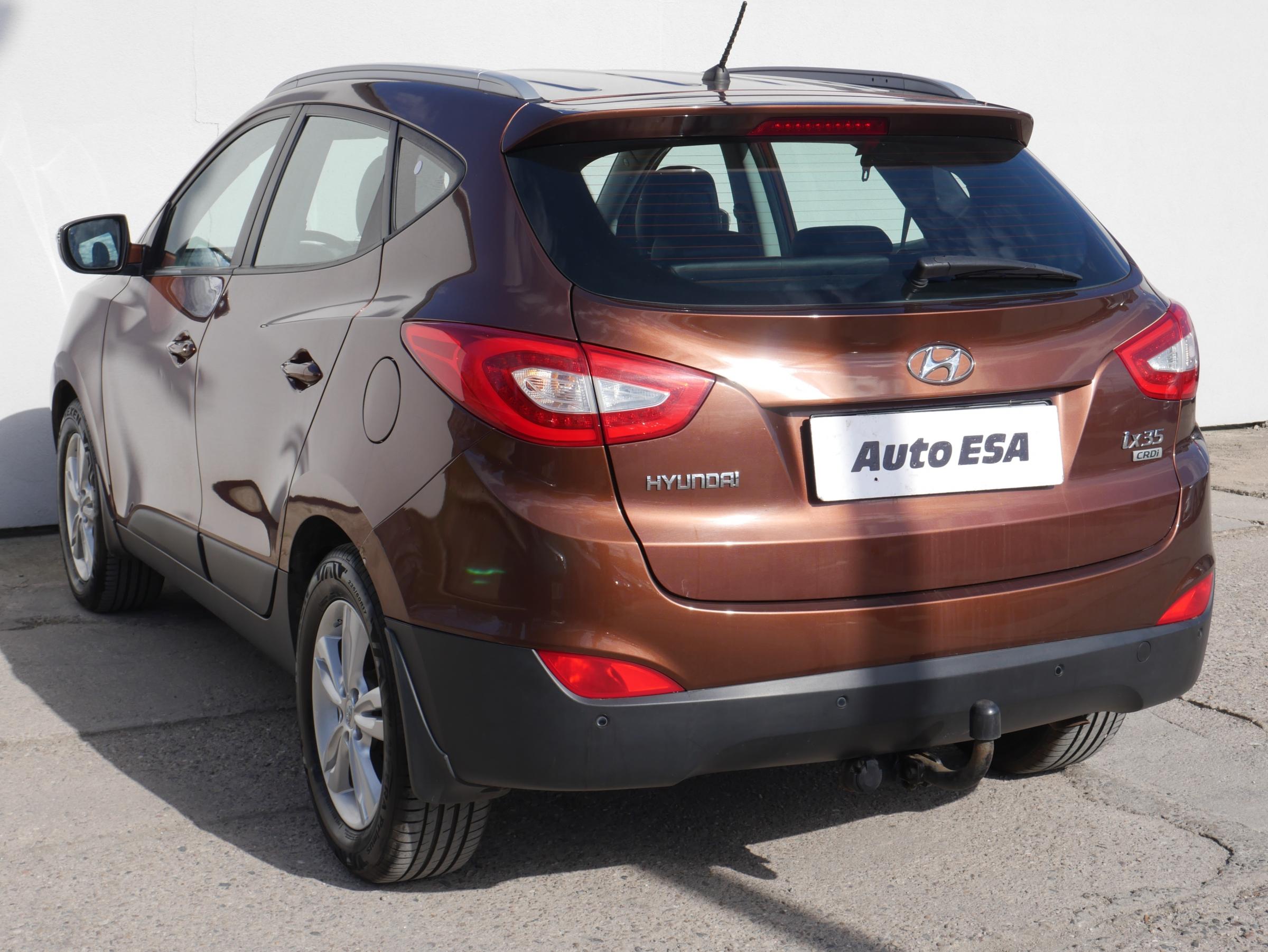 Hyundai ix35, 2014 - pohled č. 4