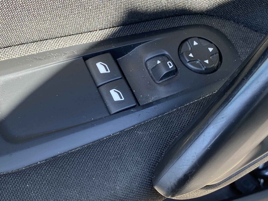 Peugeot 308 1.2 PT Access