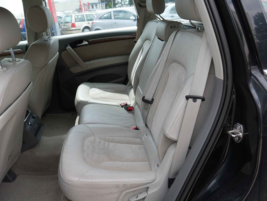 Audi Q7 3.0 TDi  Quattro
