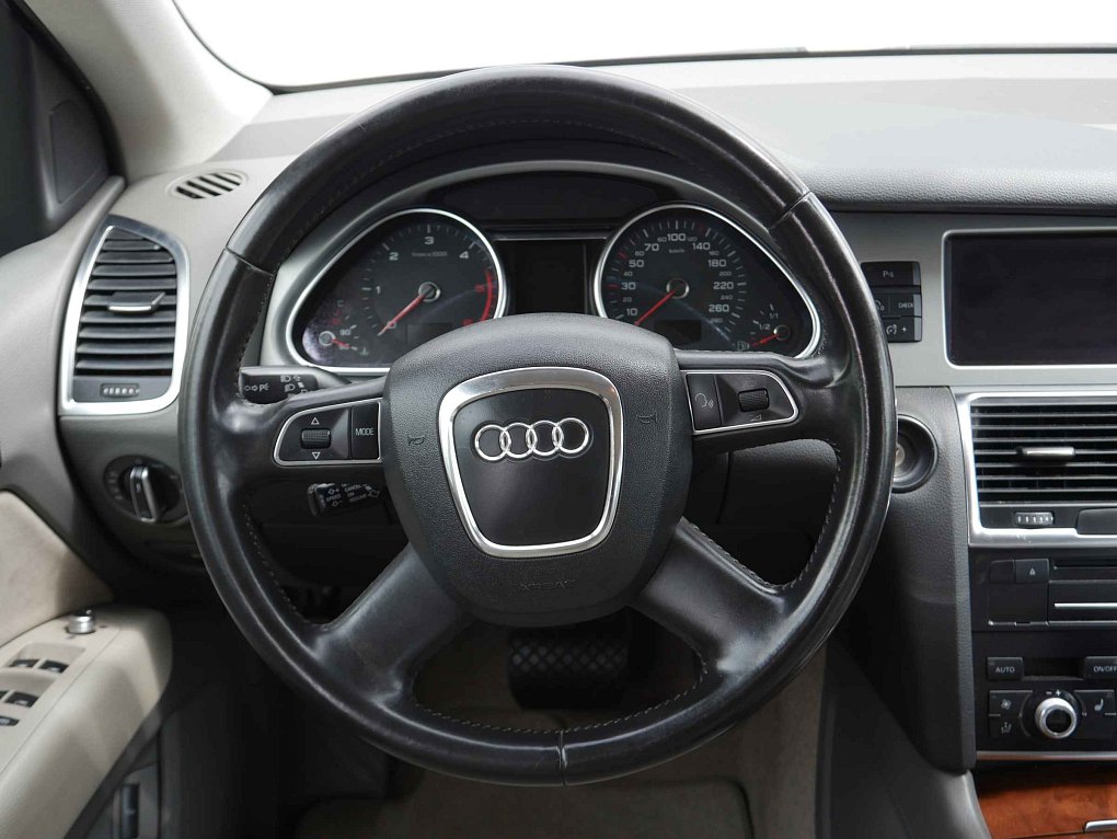 Audi Q7 3.0 TDi  Quattro