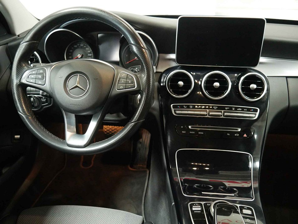 Mercedes-Benz Třída C 2.2CDi  C220