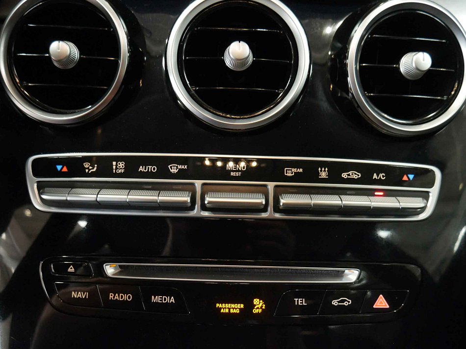 Mercedes-Benz Třída C 2.2CDi  C220