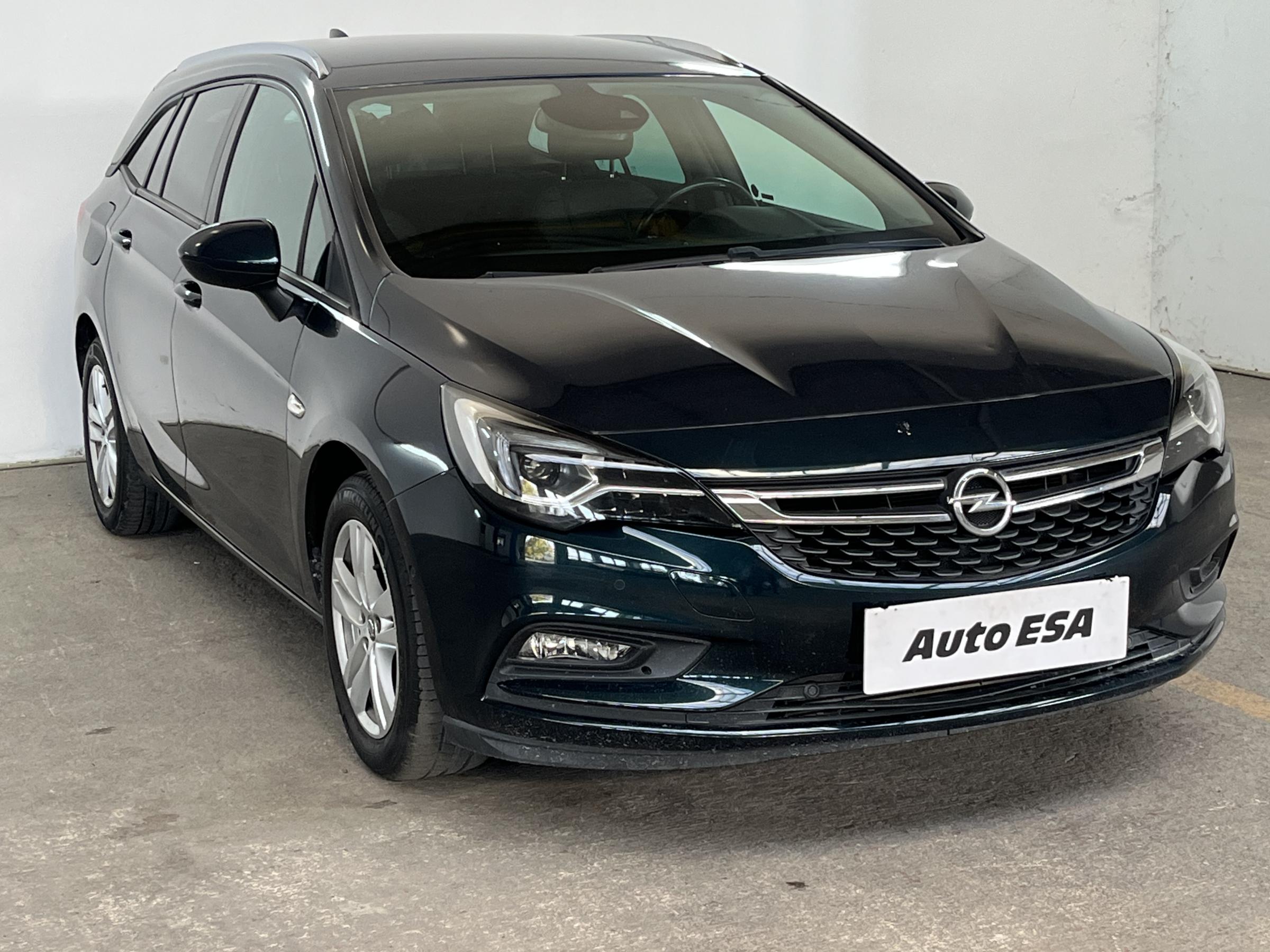 Opel Astra, 2017