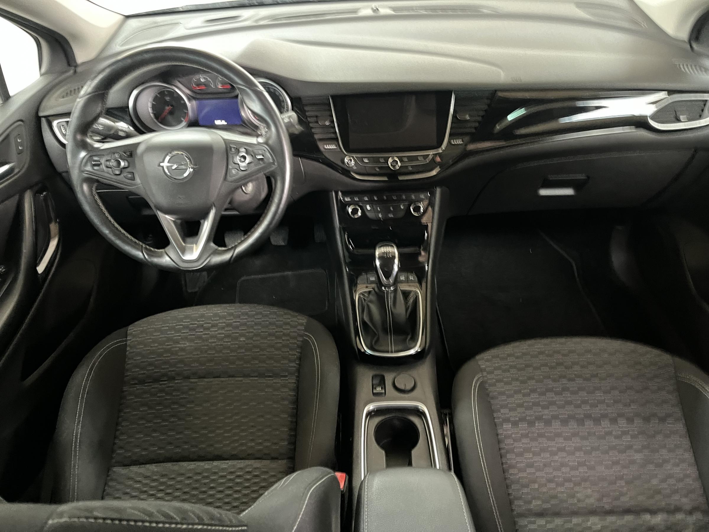 Opel Astra, 2017 - pohled č. 7