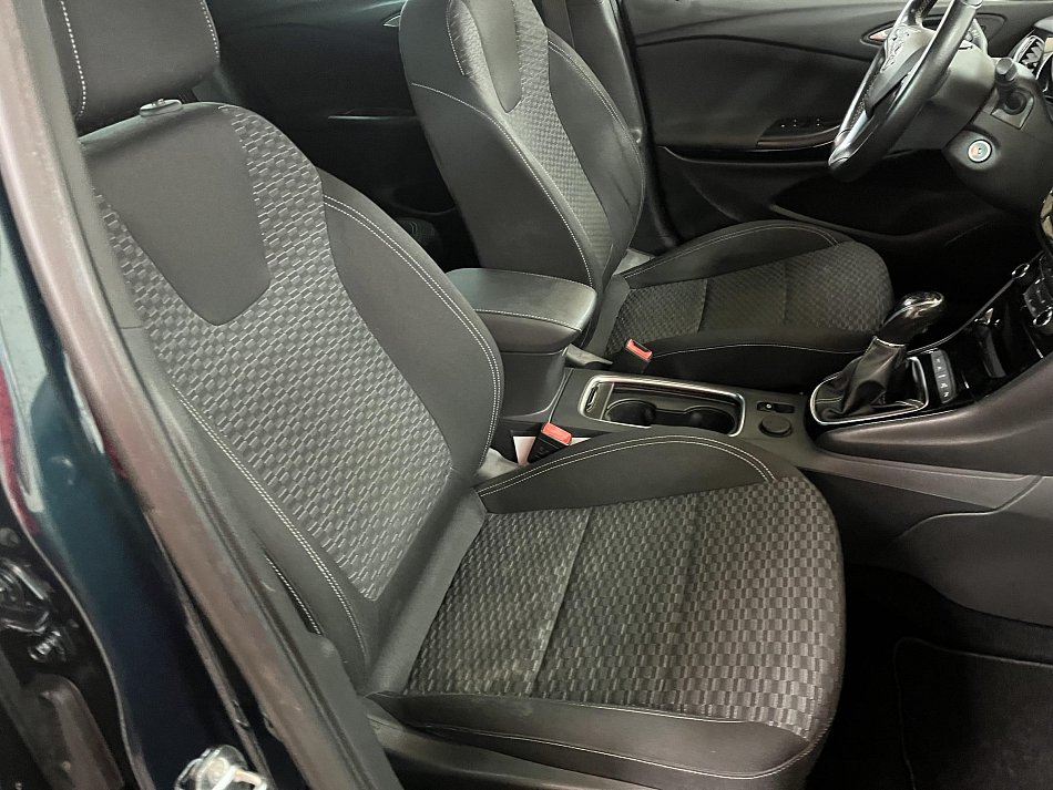 Opel Astra 1.4 T Active