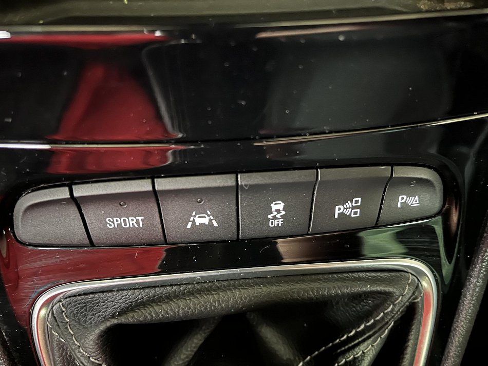 Opel Astra 1.4 T Active