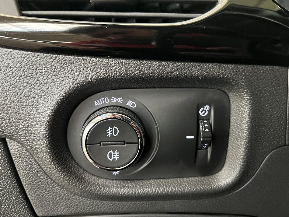 Opel Astra 1.4 T Active