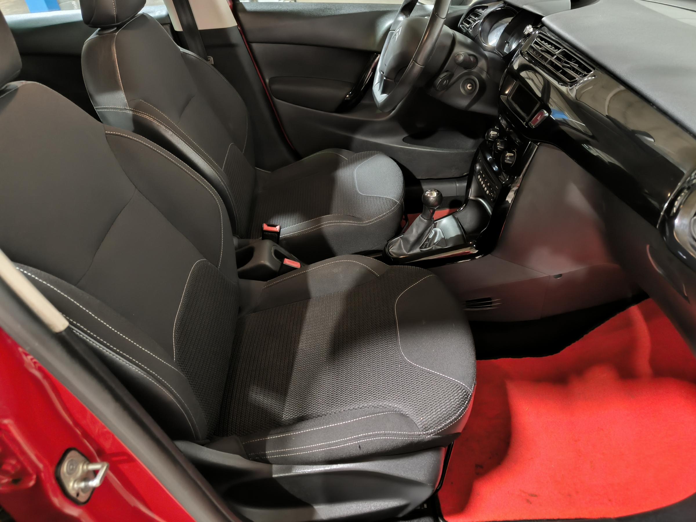 Citroën C3, 2013 - pohled č. 12