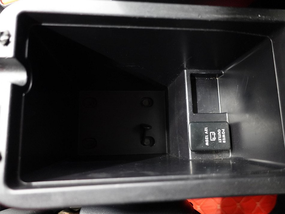 Citroën C-Crosser 2.2HDi  4x4, 7míst