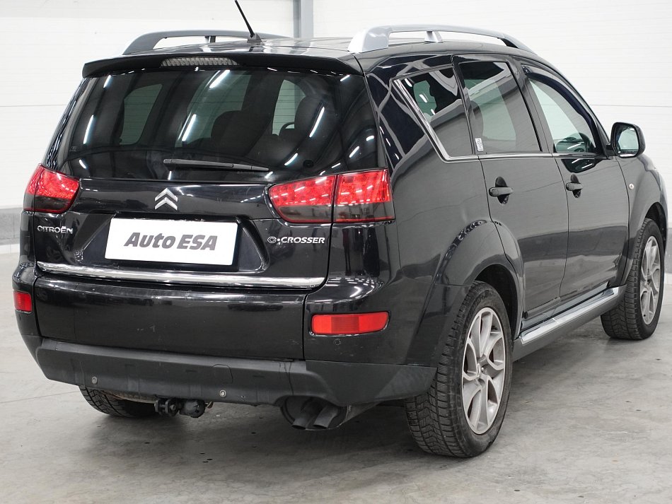 Citroën C-Crosser 2.2HDi  4x4, 7míst