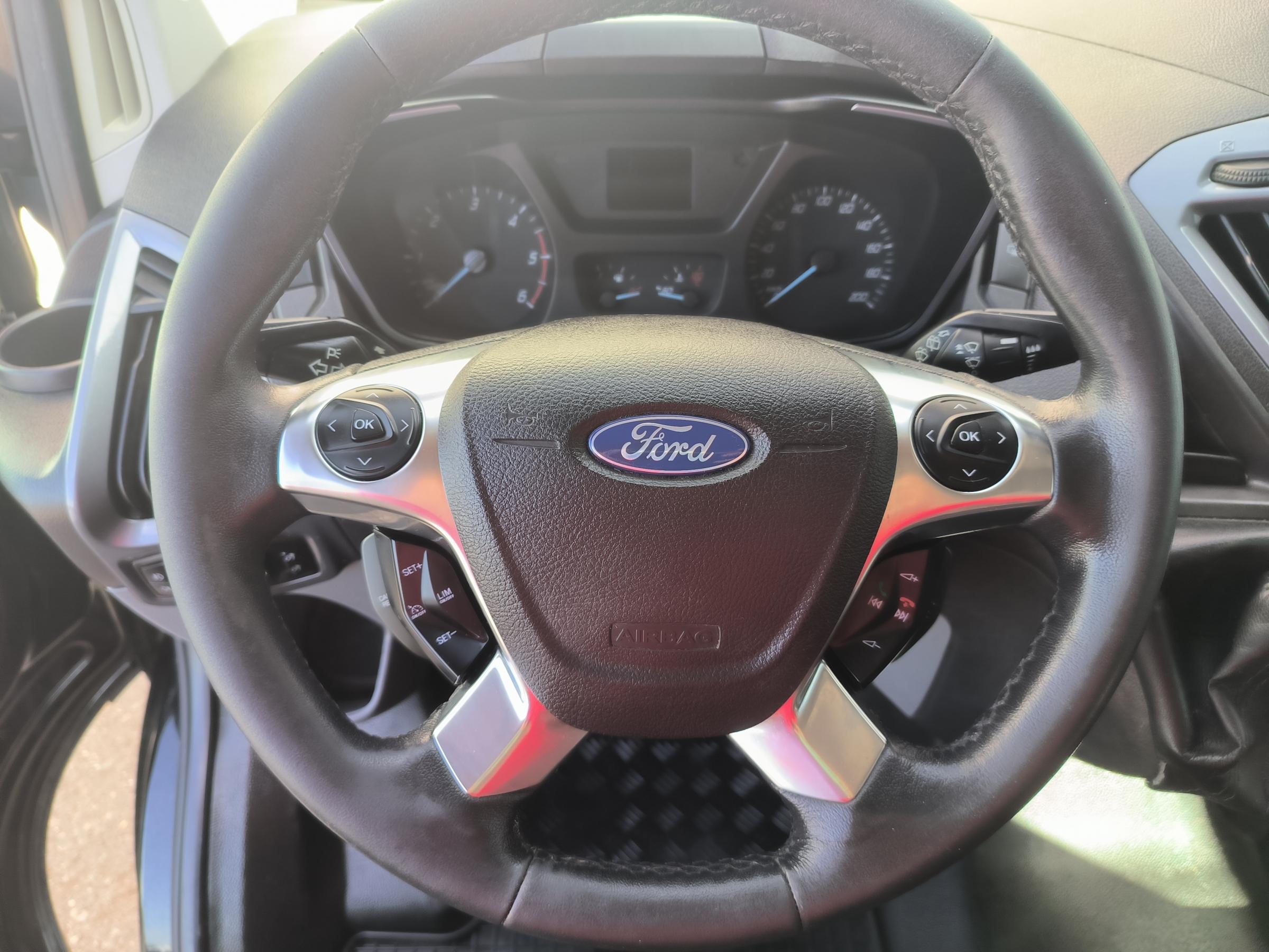 Ford Transit Custom, 2015 - pohled č. 18