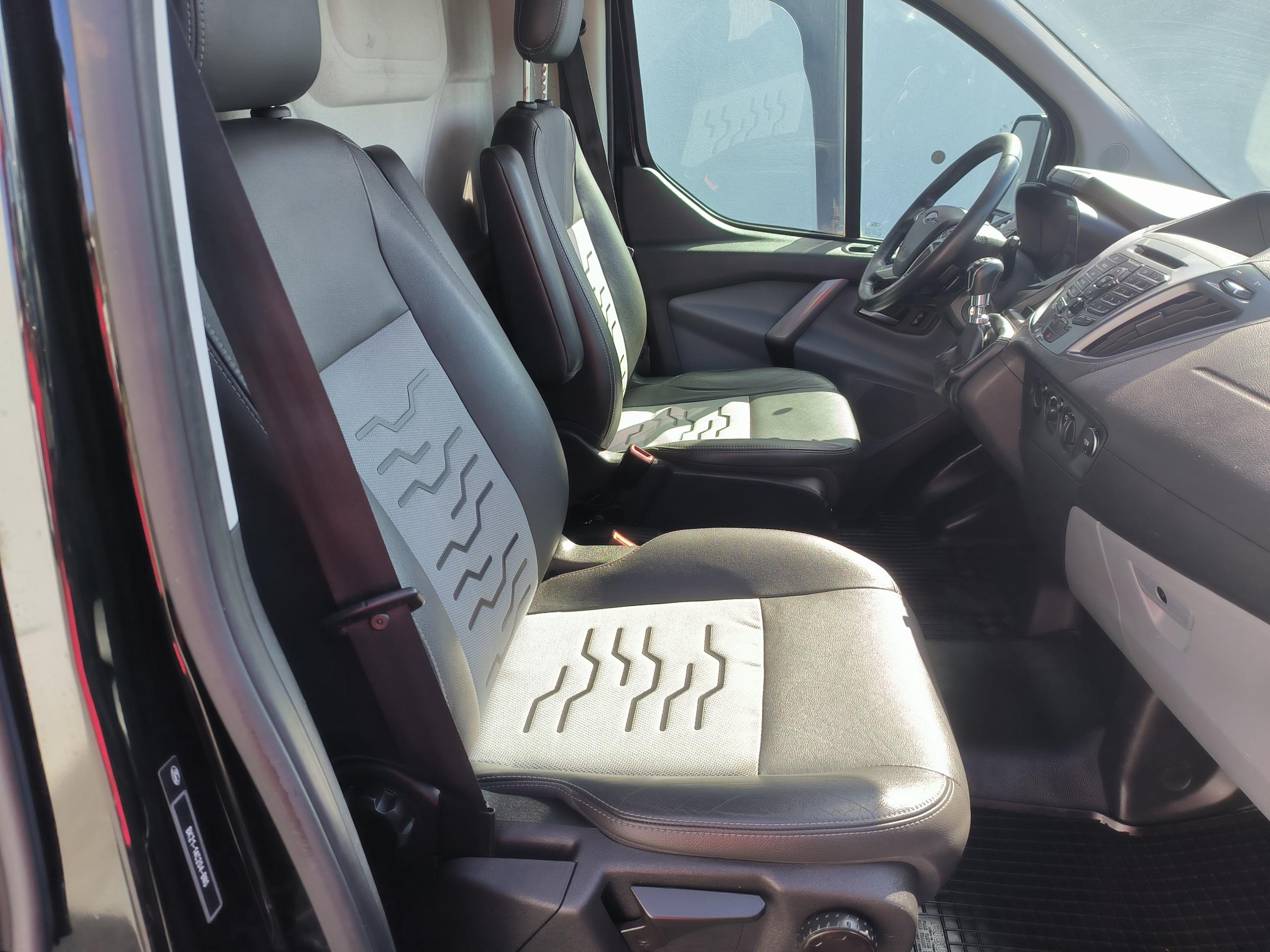 Ford Transit Custom, 2015 - pohled č. 22
