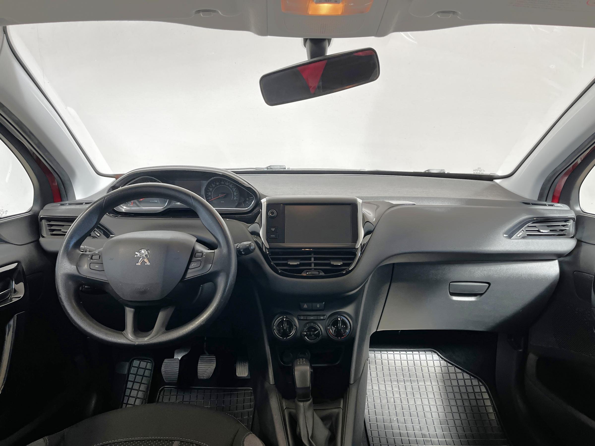 Peugeot 208, 2013 - pohled č. 8