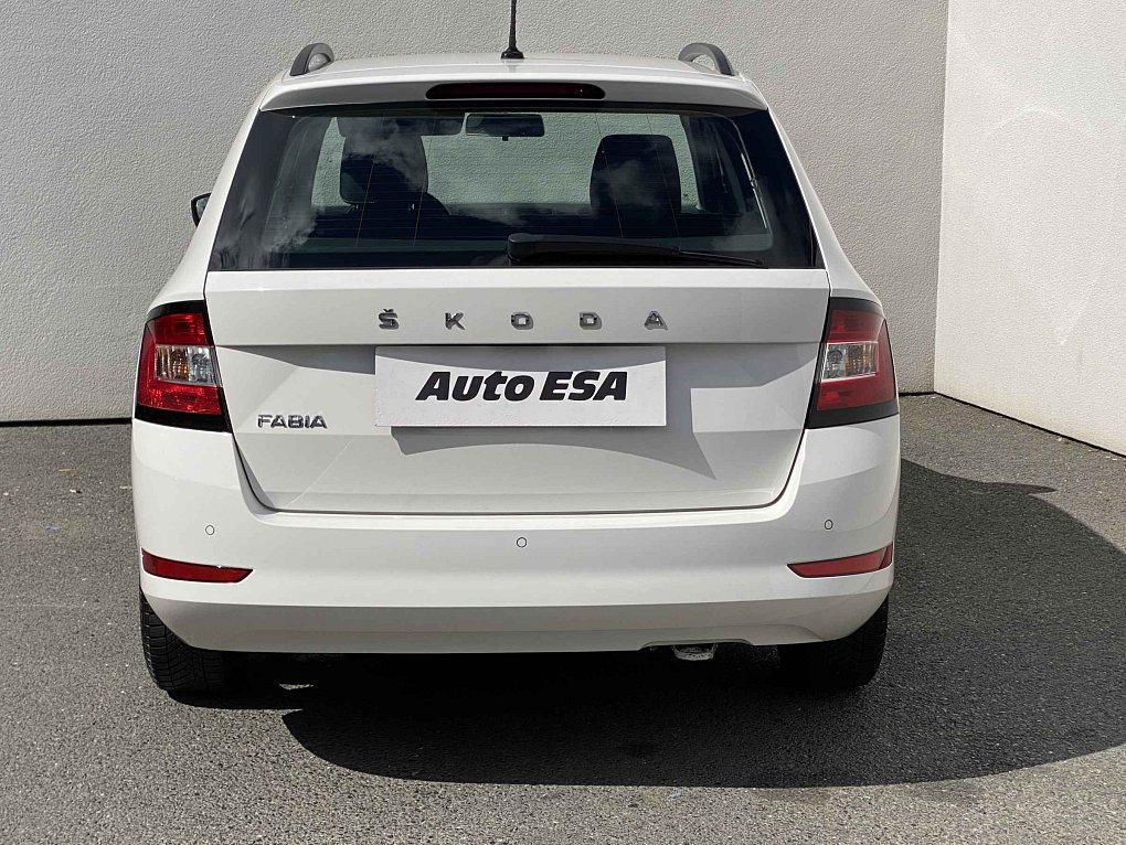 Škoda Fabia III 1.0 TSi Ambition