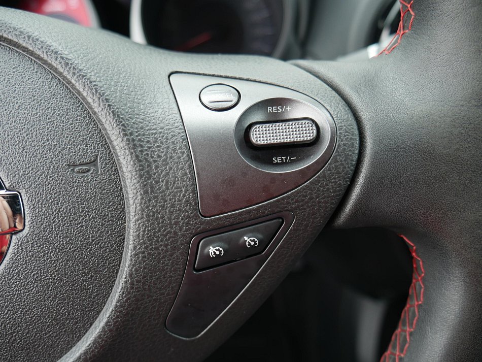 Nissan Juke 1.6 DiG-T Nismo 4x4