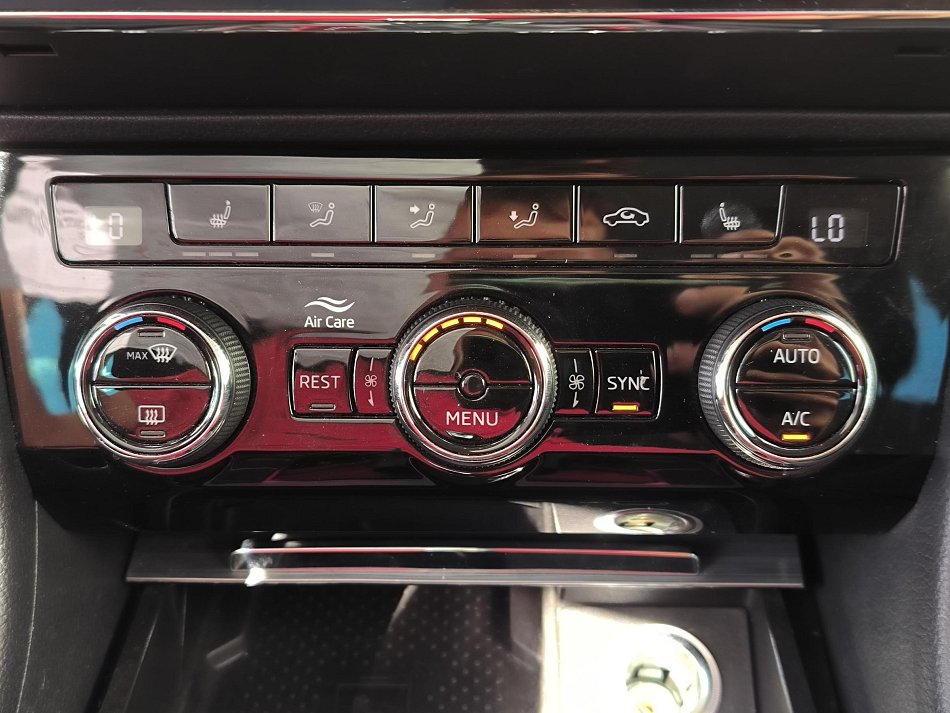 Škoda Superb III 2.0 TDi Ambition