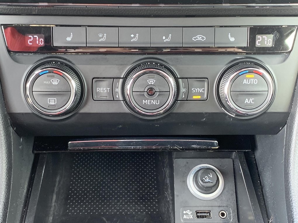 Škoda Superb III 1.8 TSi L&K