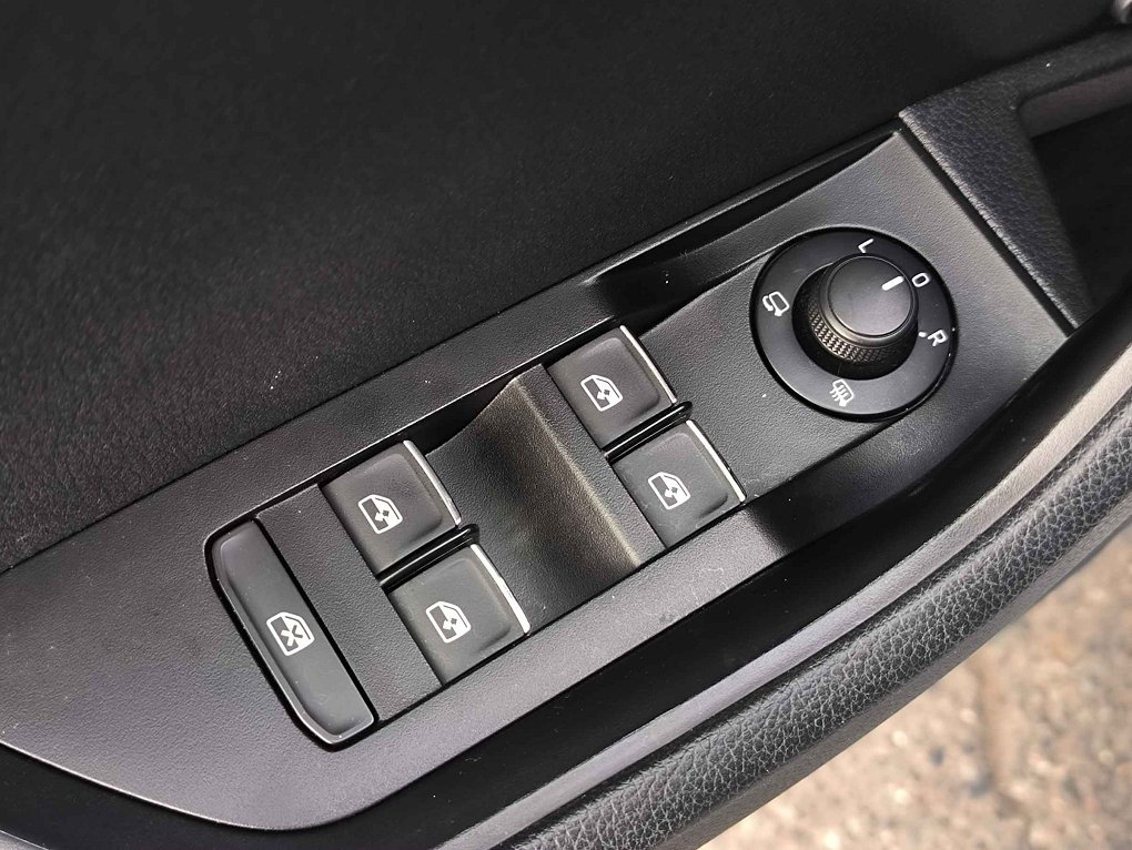 Škoda Superb III 1.8 TSi L&K
