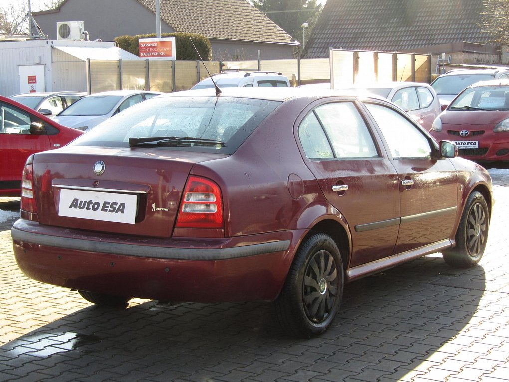 Škoda Octavia 1.6 i 