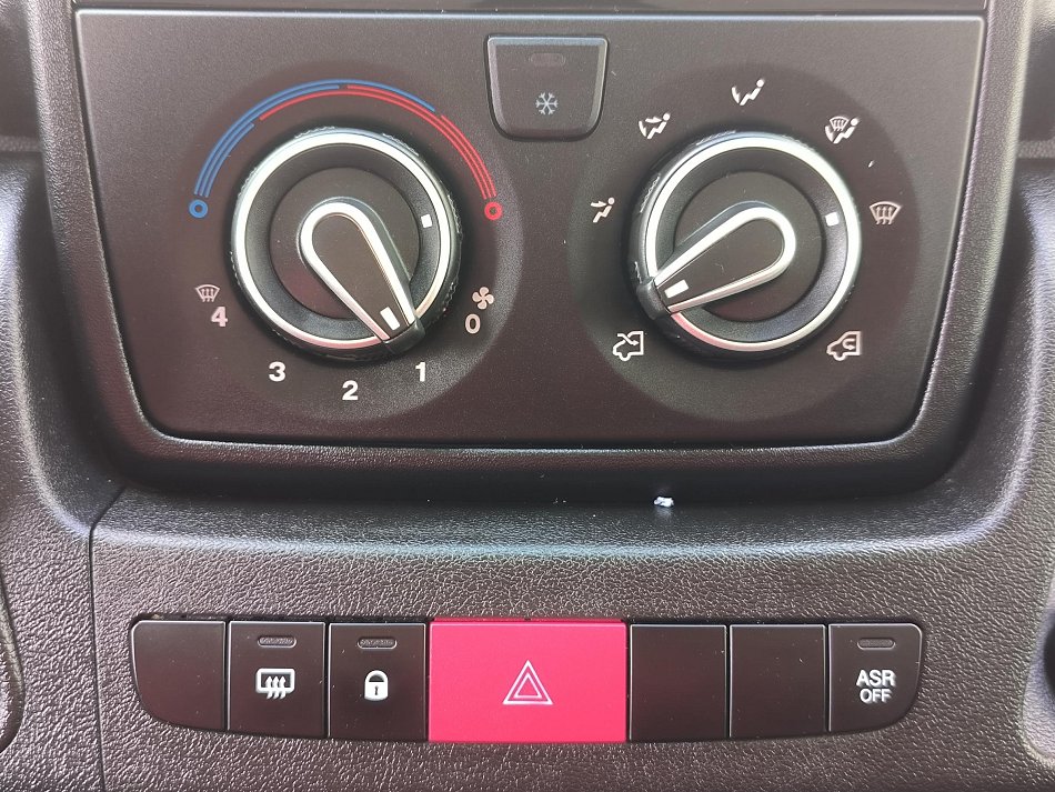 Opel Movano 2.2CDTi  L4H2