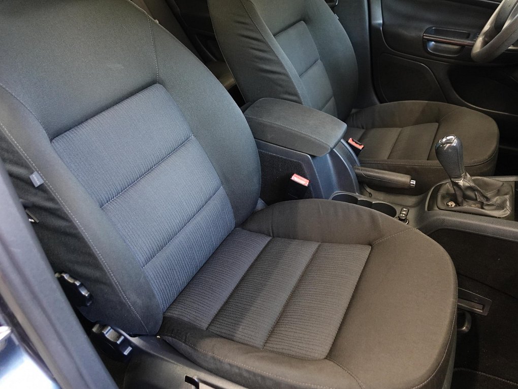 Škoda Octavia II 1.6 FSI 
