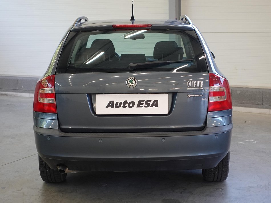 Škoda Octavia II 1.6 FSI 