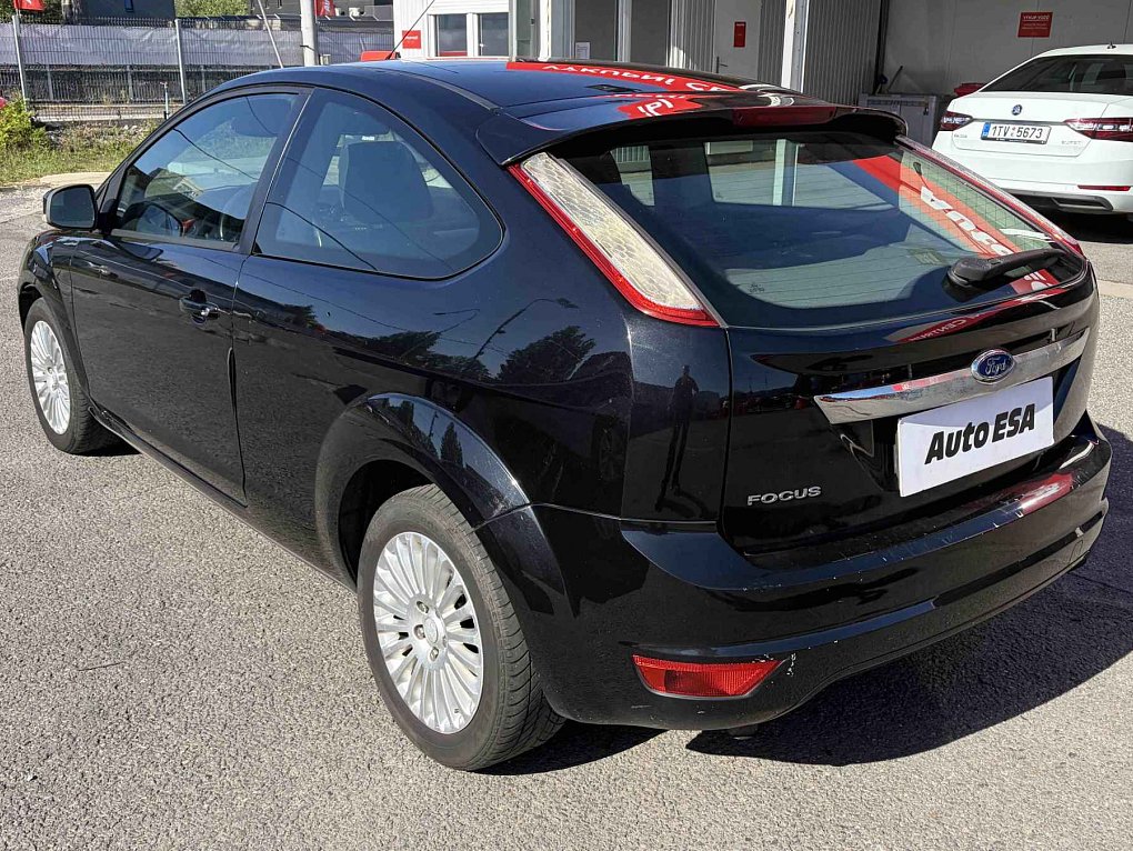 Ford Focus 1.6i 