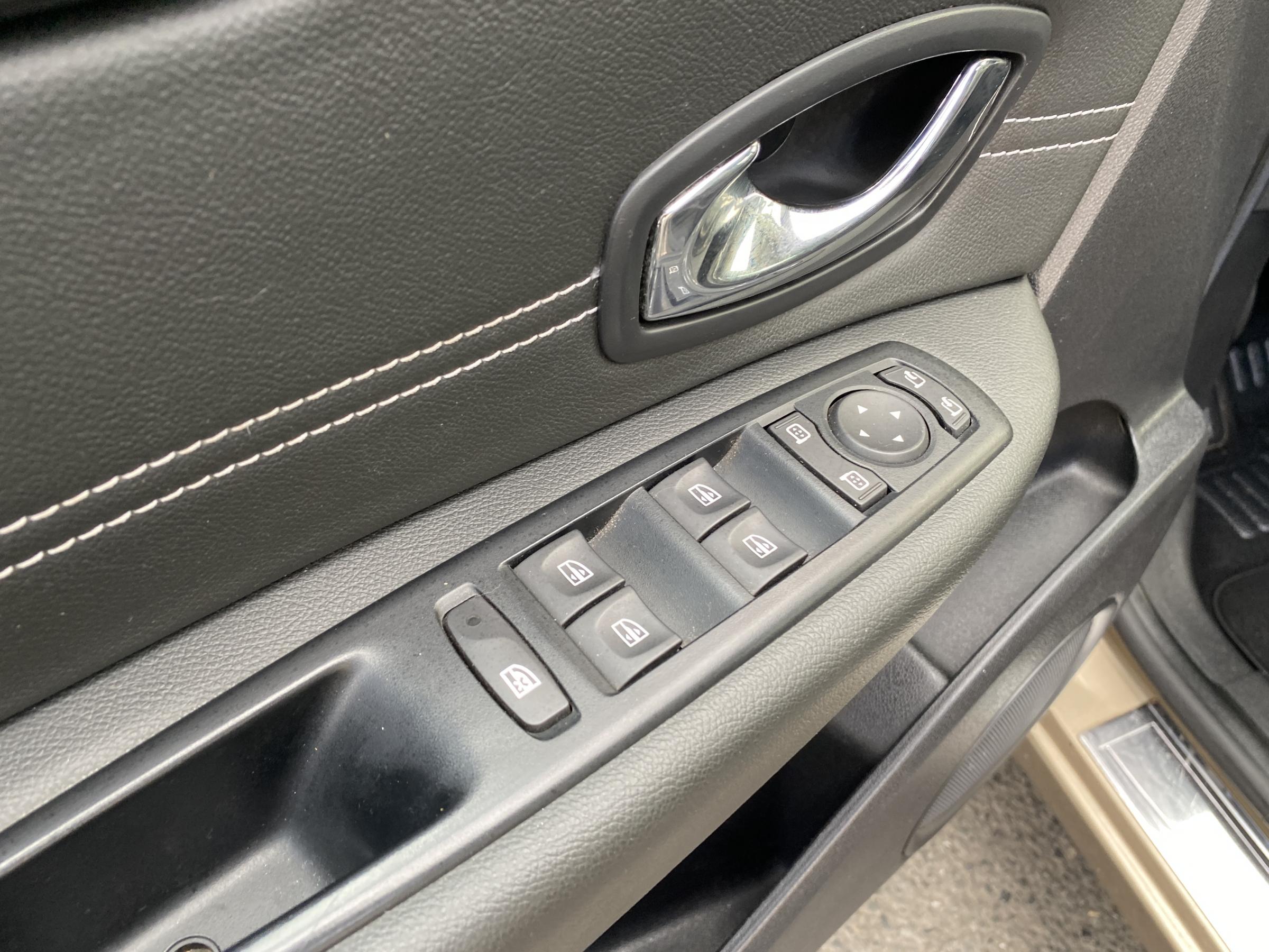 Renault Scénic, 2014 - pohled č. 13