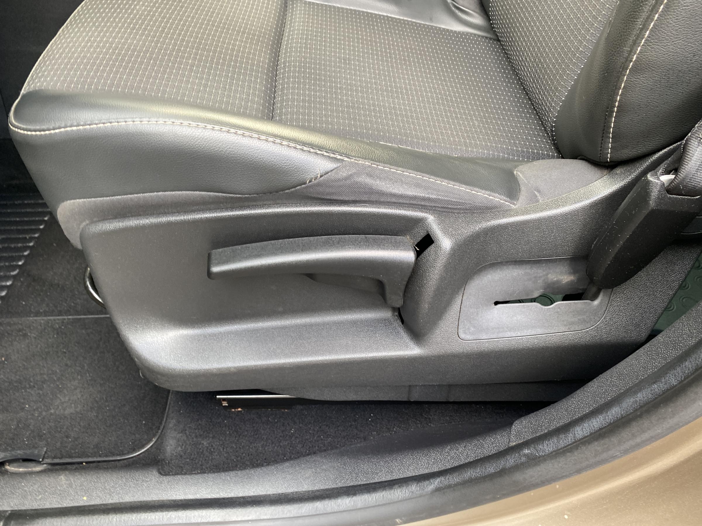 Renault Scénic, 2014 - pohled č. 14